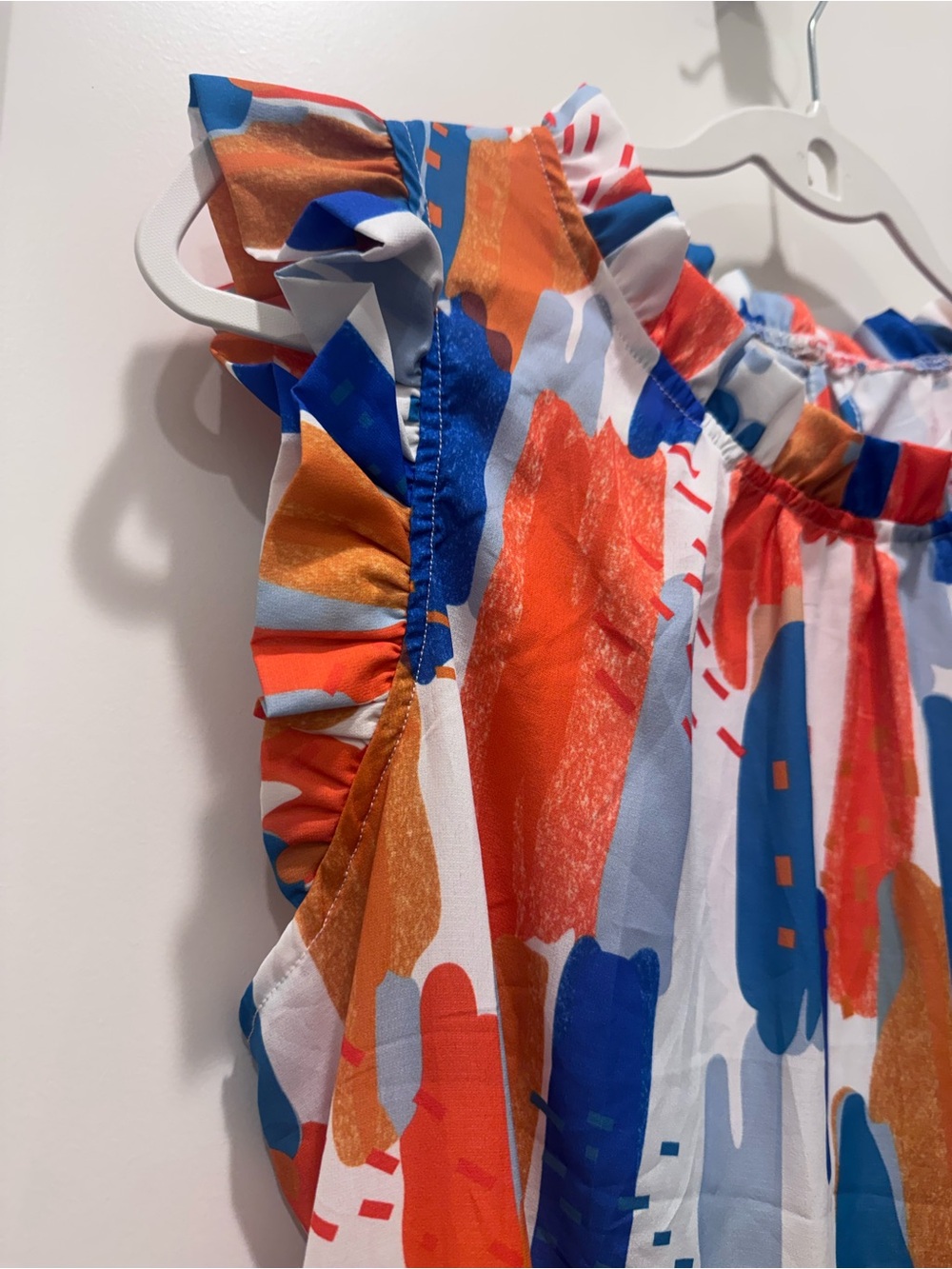 Abstract Brushstroke Ruffle Sleeve Blouse - Multicolor - Picture 3 of 6